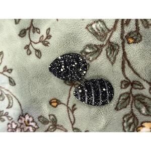 Black and White Speckled Teardrop Earrings 90s Vintage